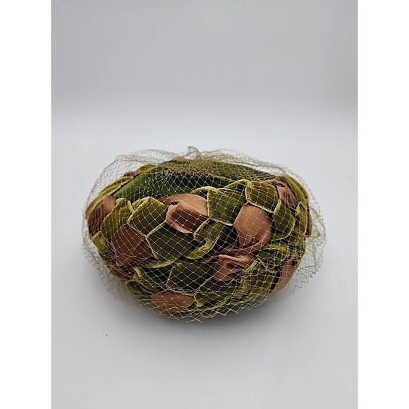 VTG Hat Union Made Olive & Brown Velvet & Satin Shell Hat with Veil Netting main image 10
